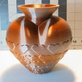 Load image into Gallery viewer, 3D Printed Heart Shaped Vase
