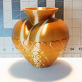 Load image into Gallery viewer, 3D Printed Heart Shaped Vase