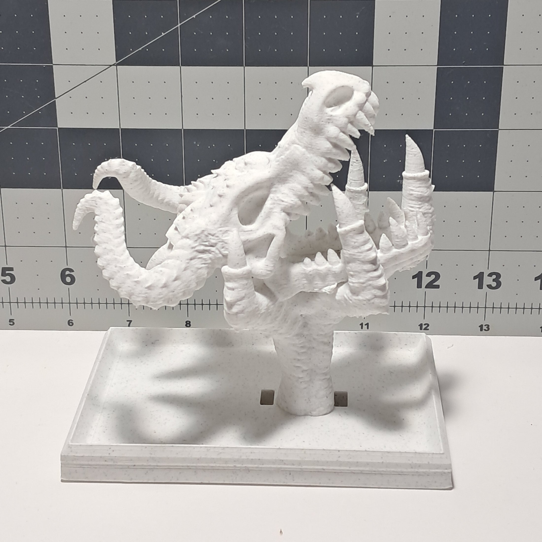 3D Printed Dragons Hoard Phone Stand and Storage