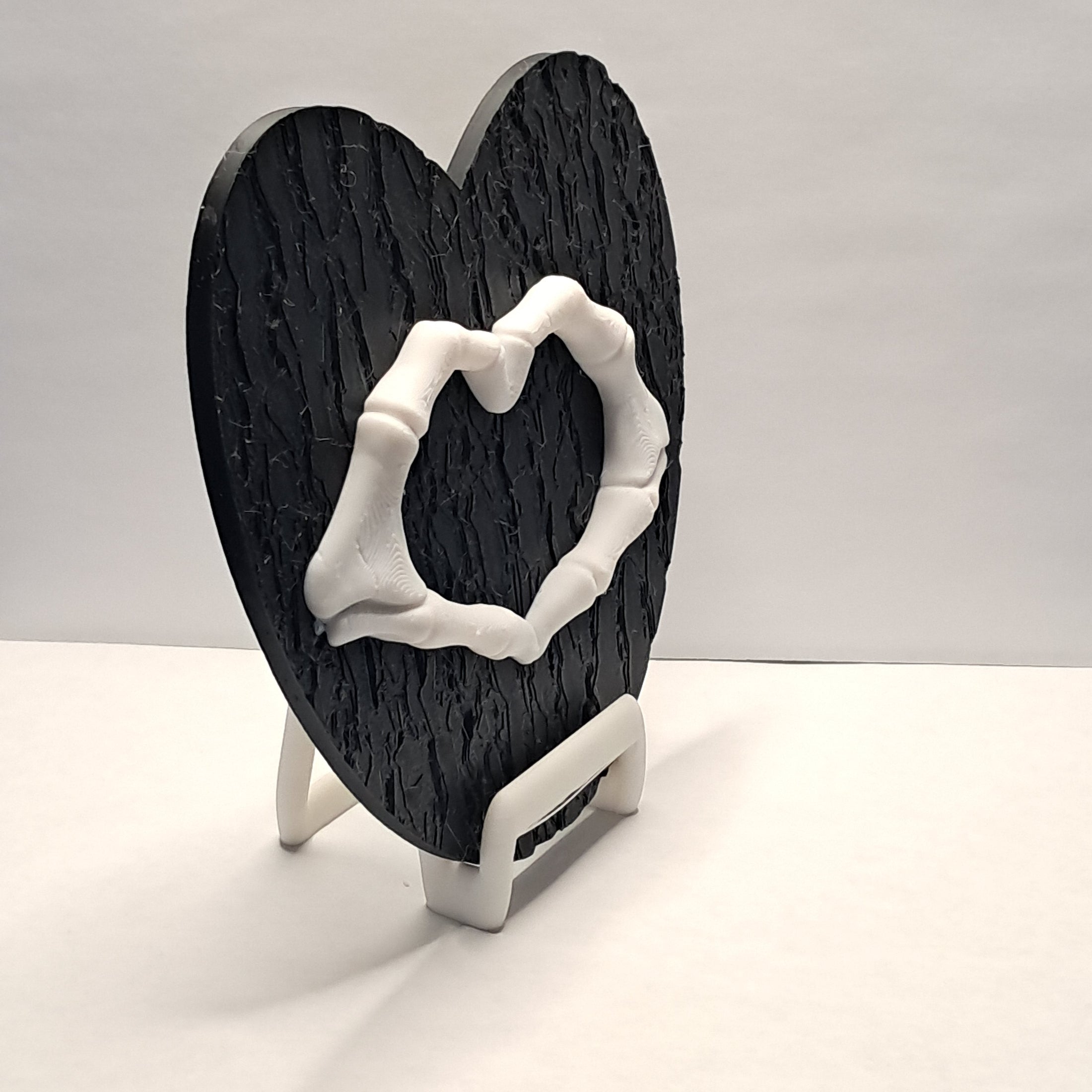 3D Printed Bone Heart Plaque