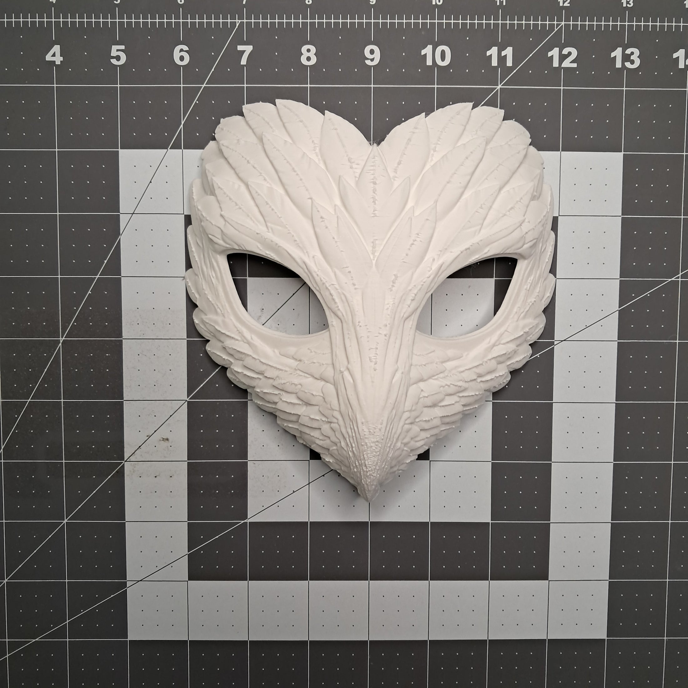 3D Printed Feather Texture Masquerade Mask