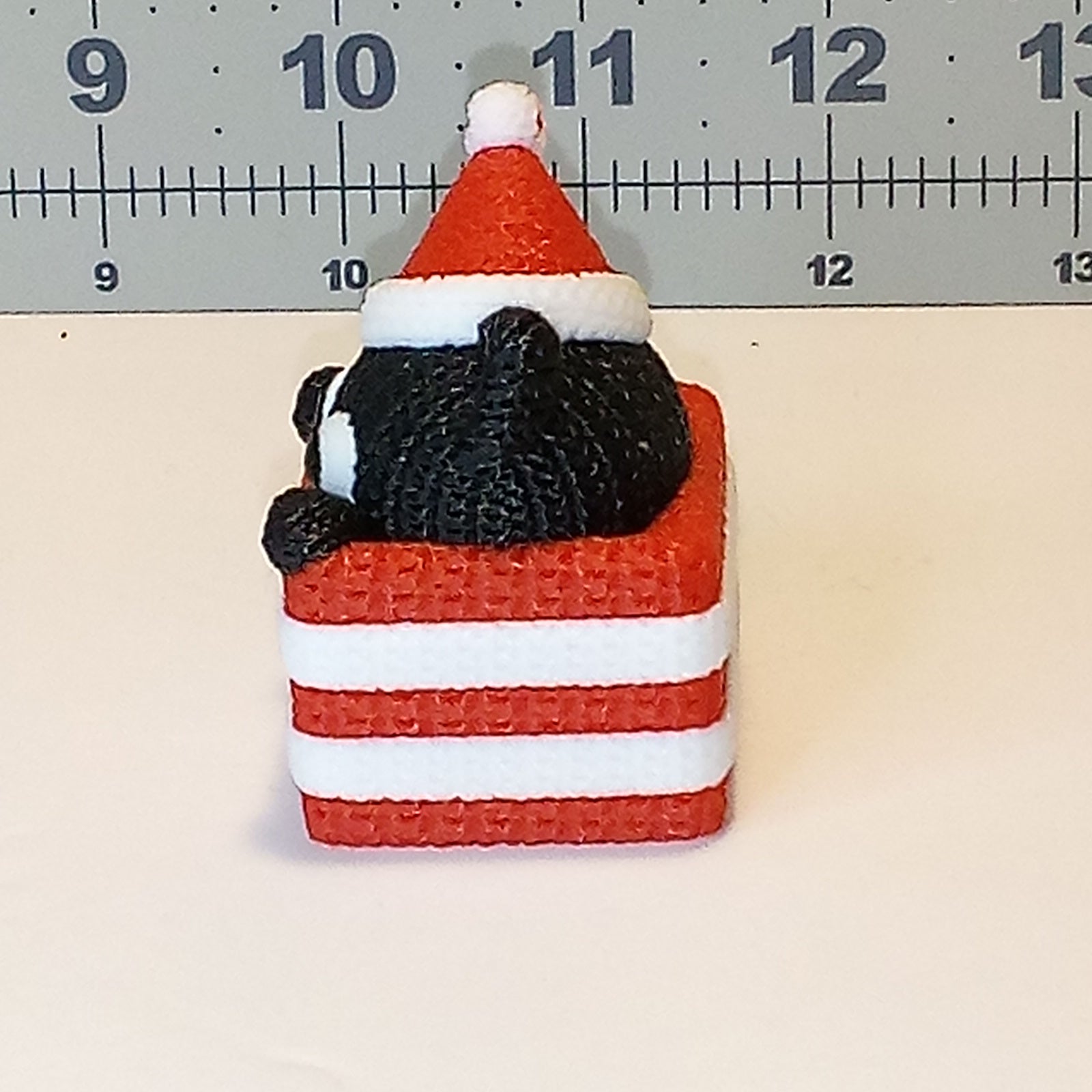 3D Printed Cat in a Gift Box Ornament, Keychain, or Bag Decor