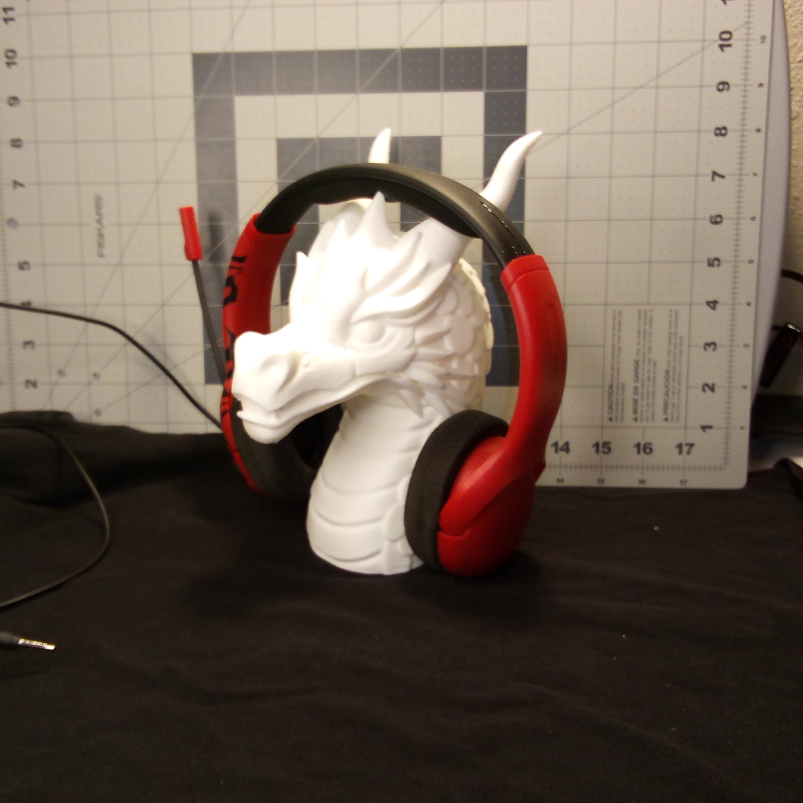 3D Printed Dragonhead Headphone Holder and Piggy Bank