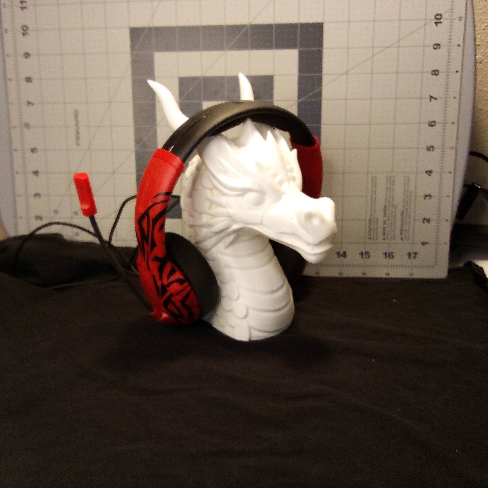 3D Printed Dragonhead Headphone Holder and Piggy Bank